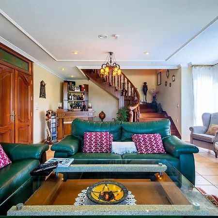 Perez Rey Villa